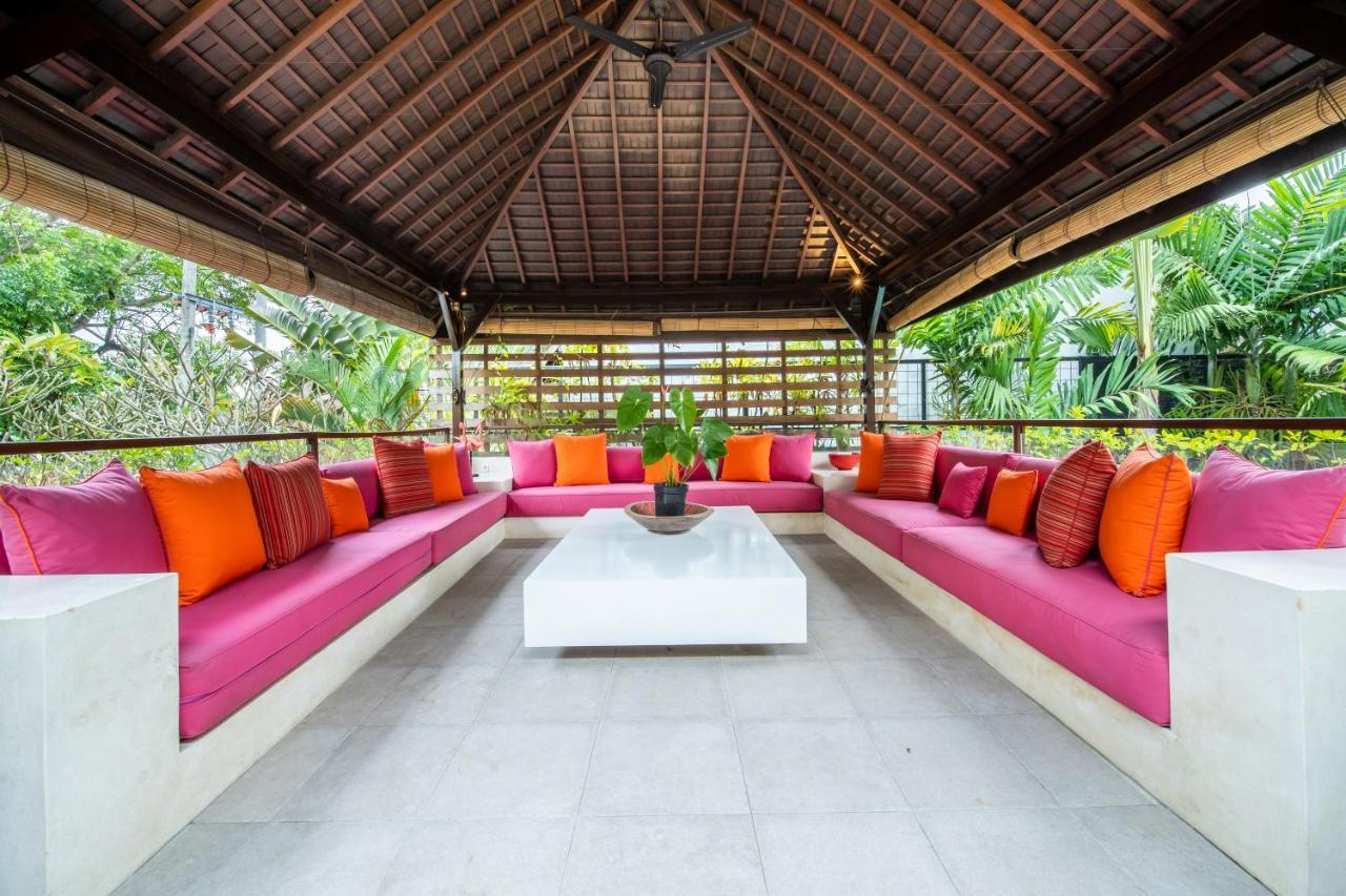 Villa Sunsara 4 - Enchanting 4Br Villa In A Great Location Canggu Extérieur photo