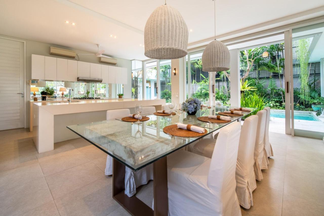 Villa Sunsara 4 - Enchanting 4Br Villa In A Great Location Canggu Extérieur photo