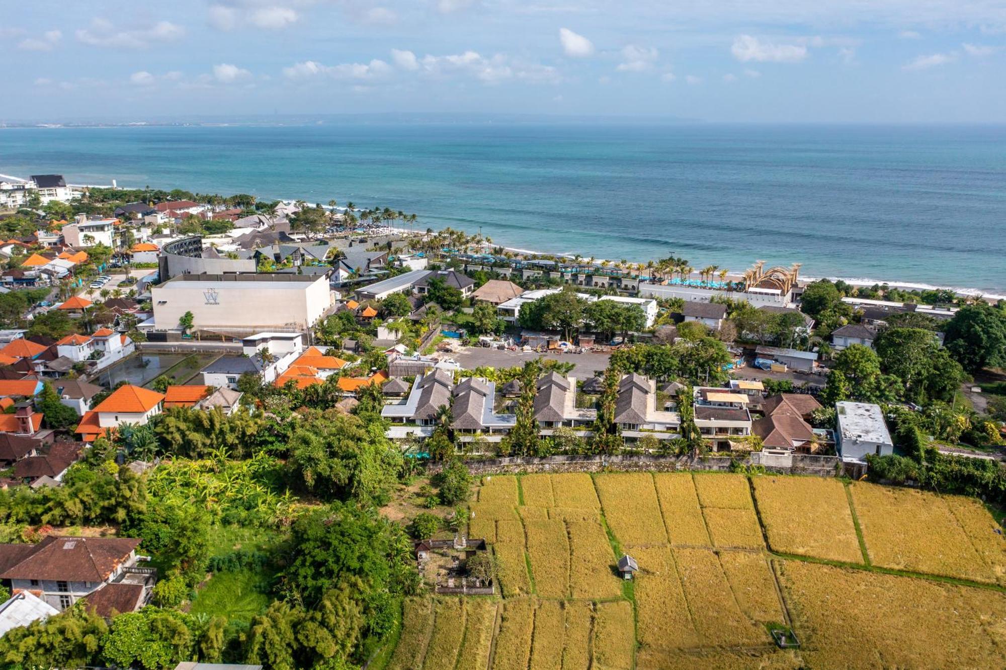 Villa Sunsara 4 - Enchanting 4Br Villa In A Great Location Canggu Extérieur photo